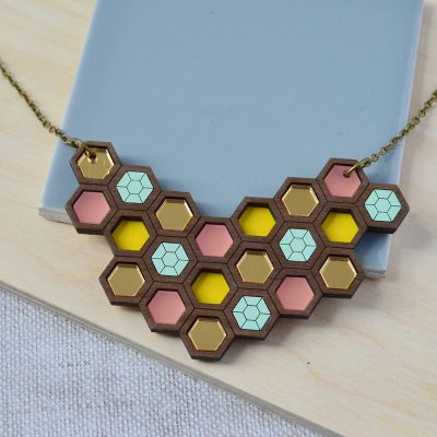 Large Honeycomb Geometric Necklace