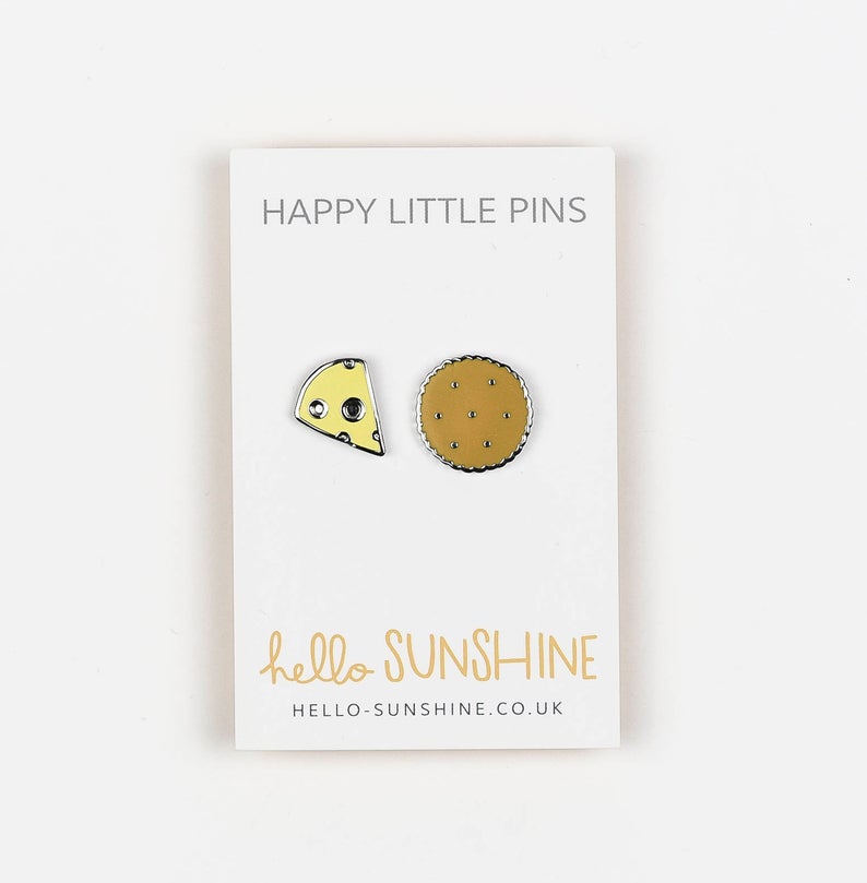 cheese and biscuit pin set
