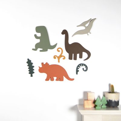 dinosaurs2_sm