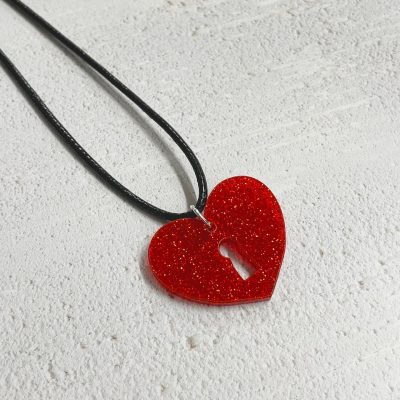 Love_lock_necklace