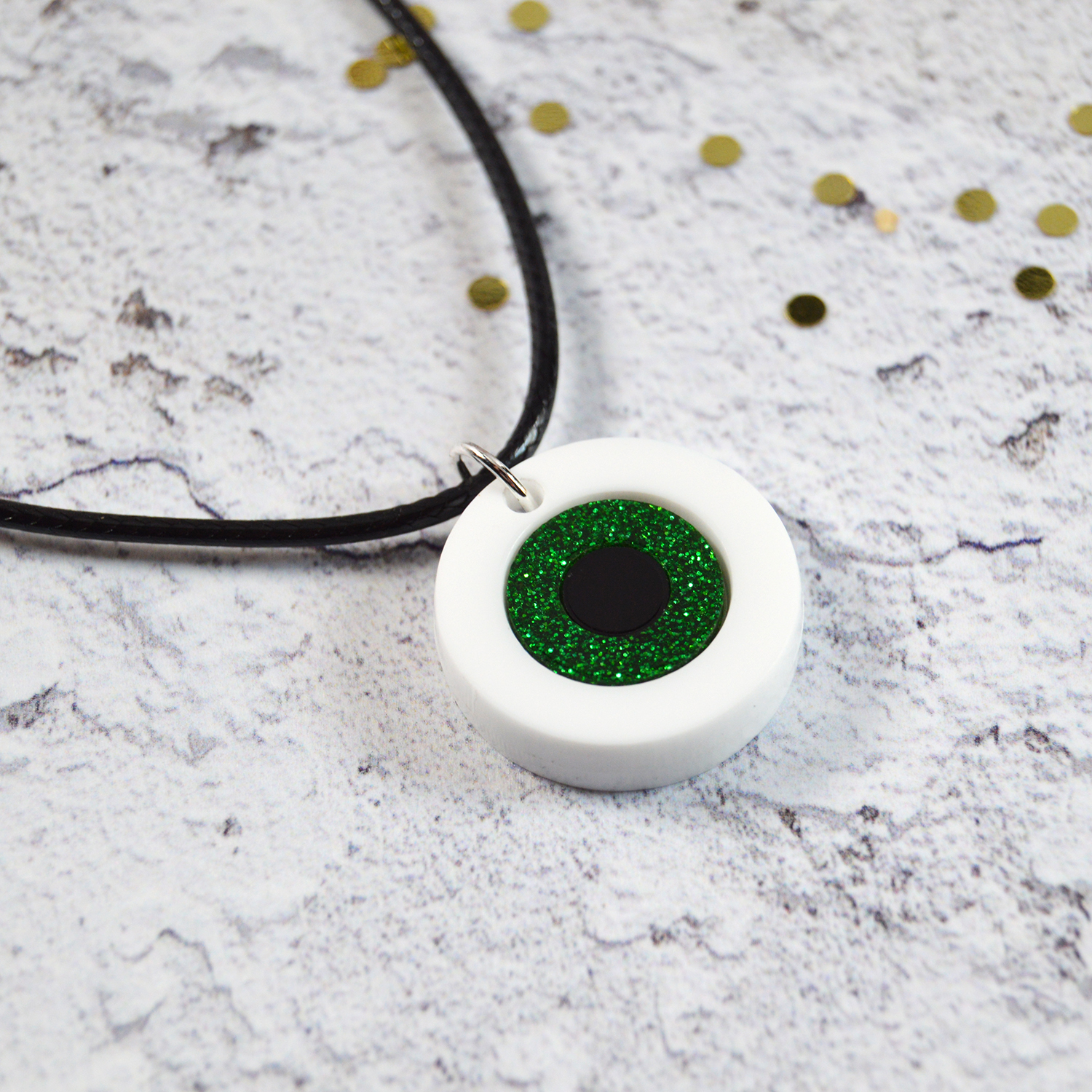 green_eyeball_necklace_sm